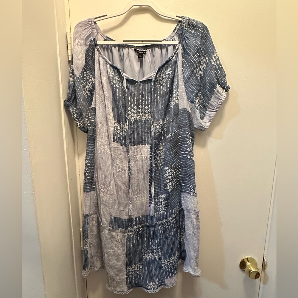 Blue and White Women's Top